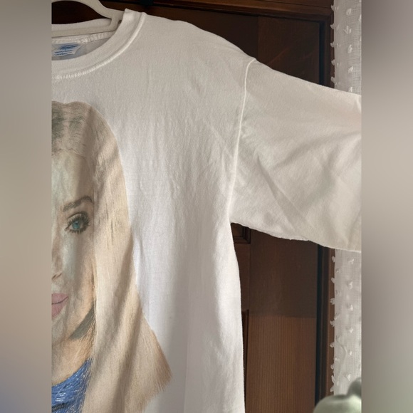 Vintage Cher Graphic Tee - Picture 3 of 7